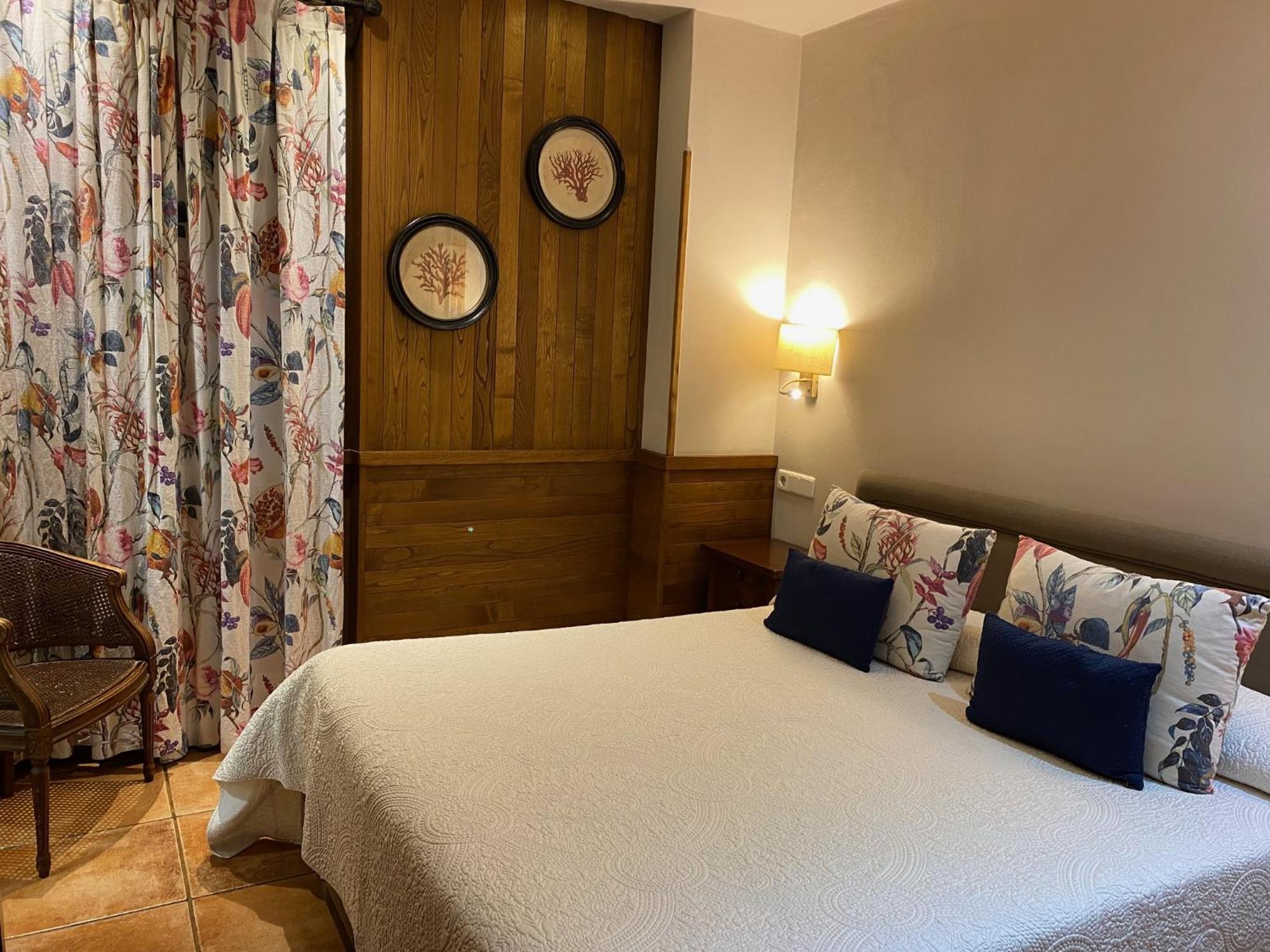La Casona De Pio Hotel กูดีเยโร ภายนอก รูปภาพ